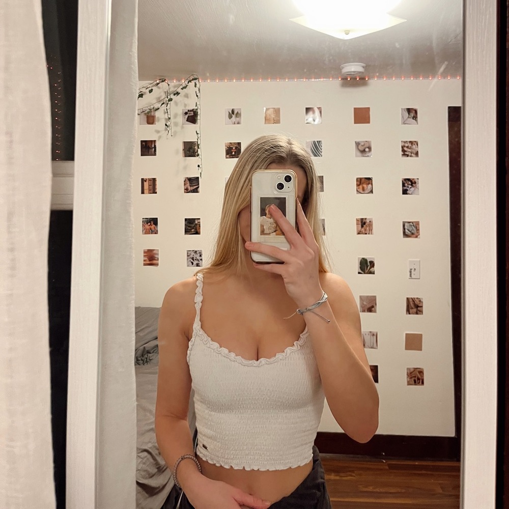 white hollister tank top